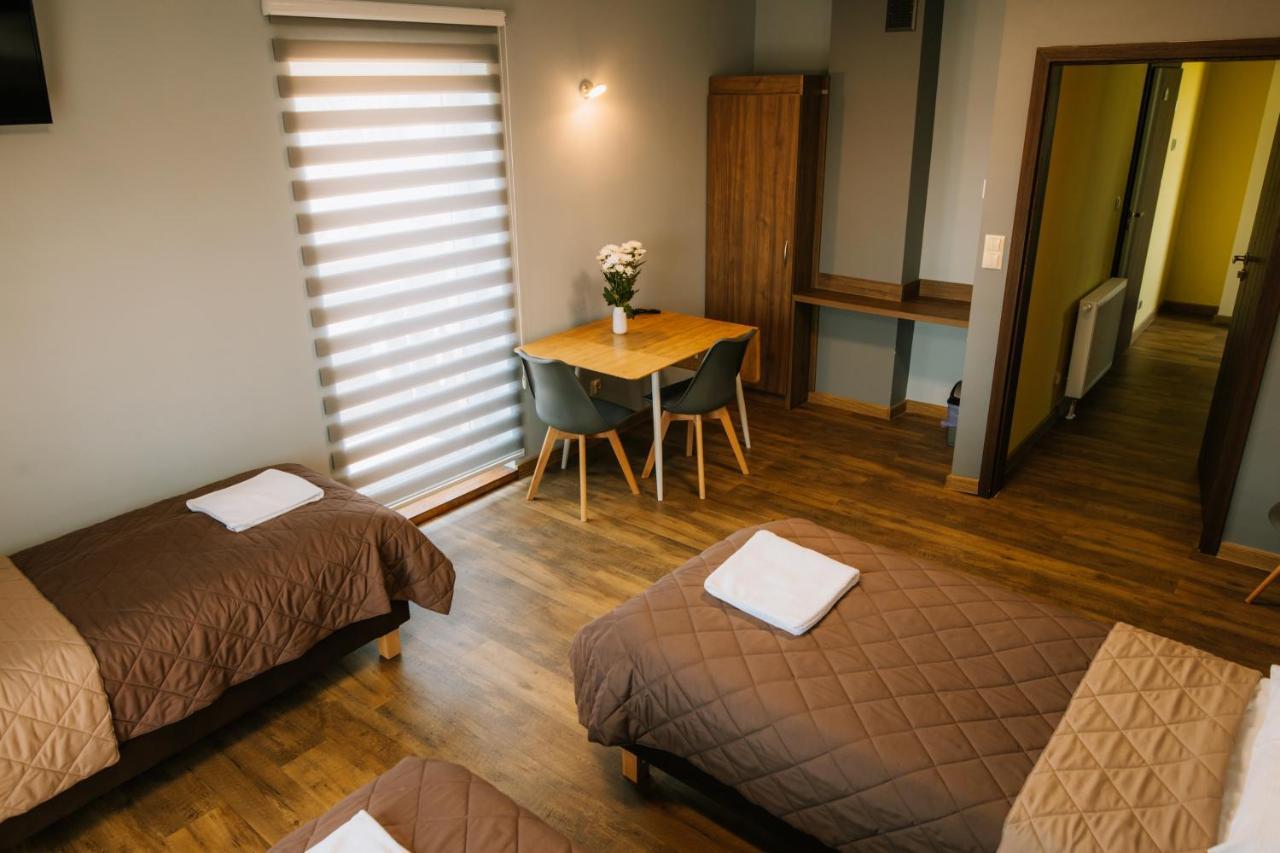 Kasztelan Hotel Krosno Ngoại thất bức ảnh